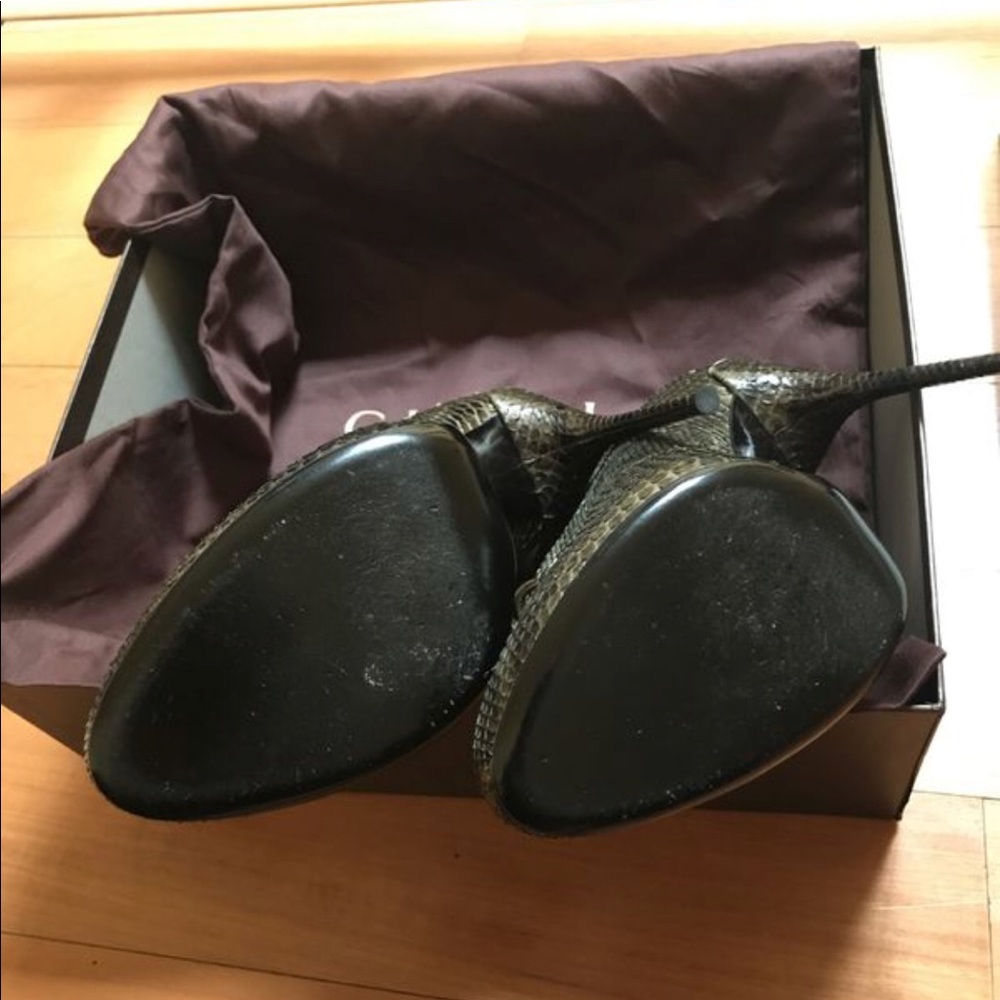 Gucci Python Lace-Up Booties - Picture 6 of 7